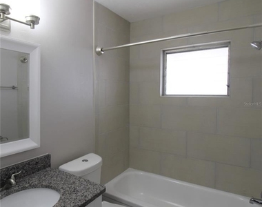 3001 Bee Ridge Road - Photo Thumbnail 5