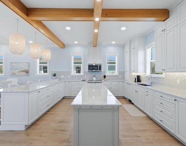 113 Aqua Lane - Photo Thumbnail 18