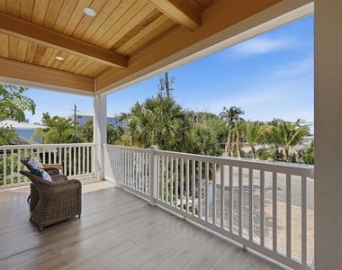 113 Aqua Lane - Photo Thumbnail 37
