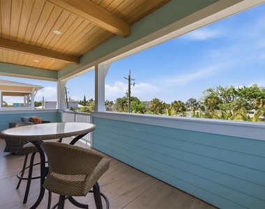 115 Aqua Lane - Photo Thumbnail 31