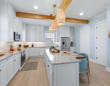 115 Aqua Lane - Photo Thumbnail 17