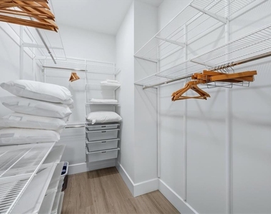 115 Aqua Lane - Photo Thumbnail 30