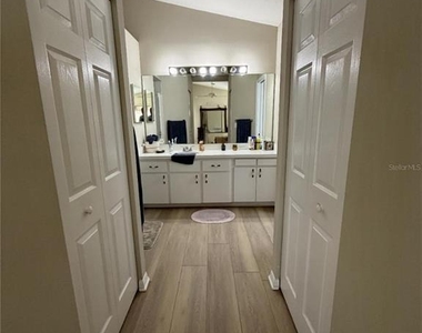 10542 Magrath Lane - Photo Thumbnail 10