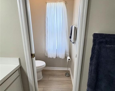 10542 Magrath Lane - Photo Thumbnail 9