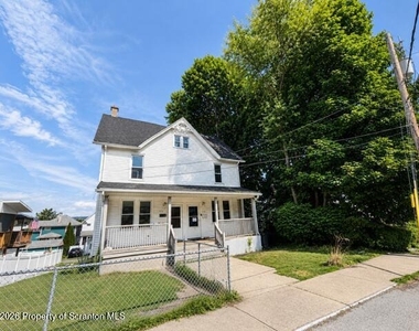 516 4th Street - Photo Thumbnail 1
