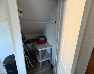 1702 Penn Avenue - Photo Thumbnail 6