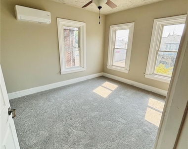 718 Linden Street - Photo Thumbnail 1