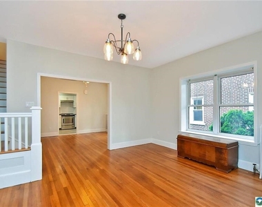 1140 N New Street - Photo Thumbnail 3