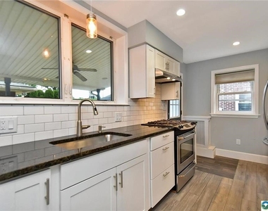 1140 N New Street - Photo Thumbnail 6