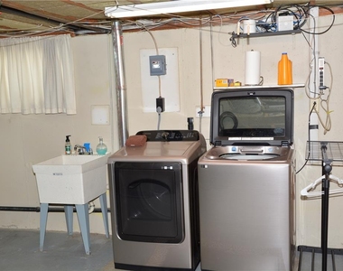 3017 Jefferson Street - Photo Thumbnail 15