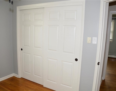 3017 Jefferson Street - Photo Thumbnail 7