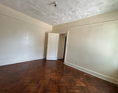361 Maple Street - Photo Thumbnail 2