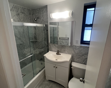  East 46th Street - Photo Thumbnail 5