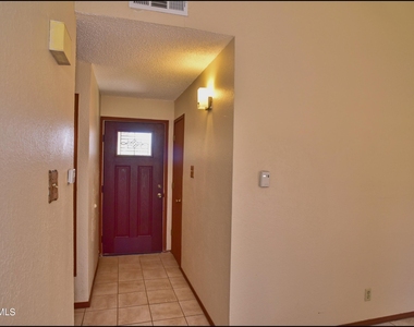 11645 Gordon Cooper Lane - Photo Thumbnail 4