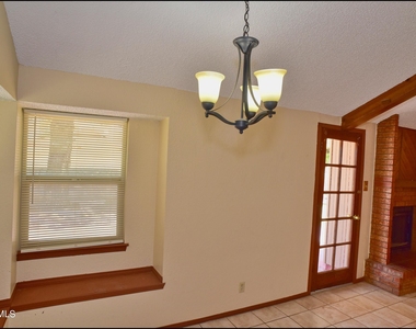 11645 Gordon Cooper Lane - Photo Thumbnail 13