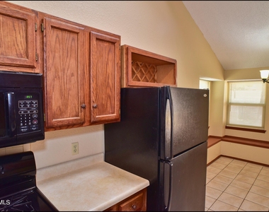 11645 Gordon Cooper Lane - Photo Thumbnail 17