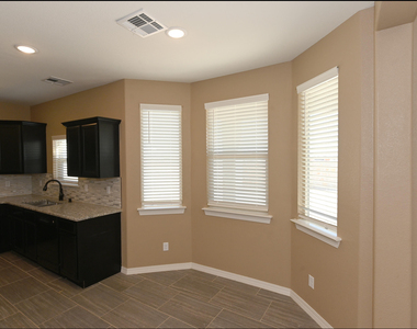 4628 Marisabel Azcarate Street - Photo Thumbnail 15
