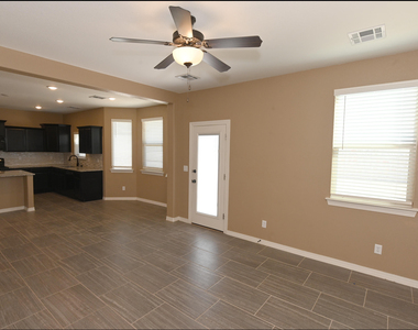 4628 Marisabel Azcarate Street - Photo Thumbnail 18