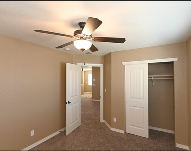 4628 Marisabel Azcarate Street - Photo Thumbnail 34