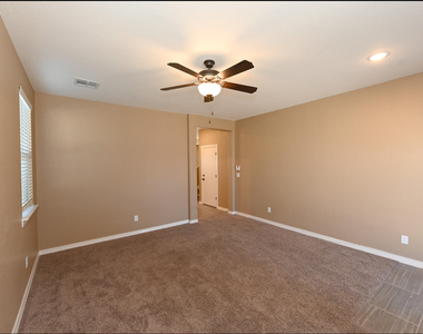 4628 Marisabel Azcarate Street - Photo Thumbnail 4
