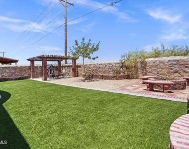 3749 Loma Adriana - Photo Thumbnail 25