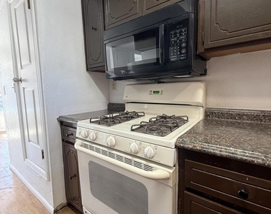 1670 Jones Lane - Photo Thumbnail 20