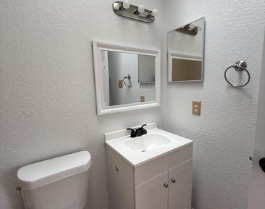 1670 Jones Lane - Photo Thumbnail 24