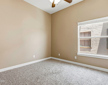 3727 Grand Bahamas Drive - Photo Thumbnail 30