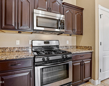 3727 Grand Bahamas Drive - Photo Thumbnail 14