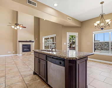 3727 Grand Bahamas Drive - Photo Thumbnail 15