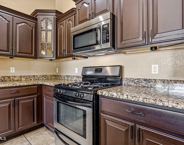 3727 Grand Bahamas Drive - Photo Thumbnail 16