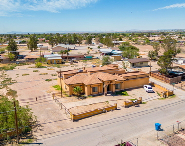 248 S Moon Road - Photo Thumbnail 2