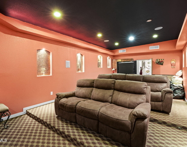 248 S Moon Road - Photo Thumbnail 27