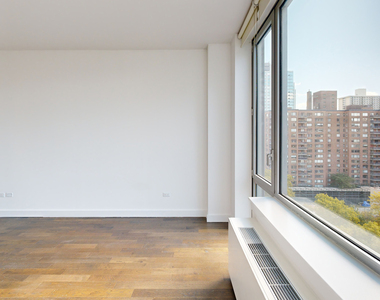 808 Columbus Ave - Photo Thumbnail 2