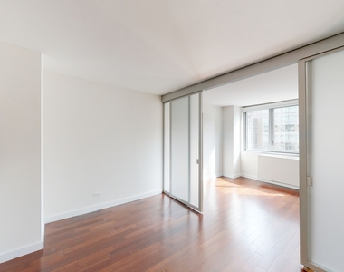 401 E 34th St - Photo Thumbnail 2