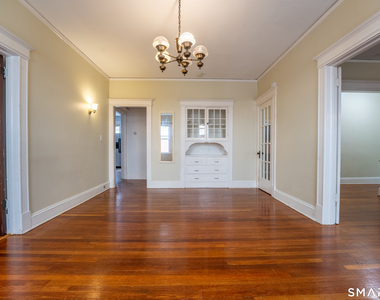 92 Fairfield Avenue - Photo Thumbnail 7
