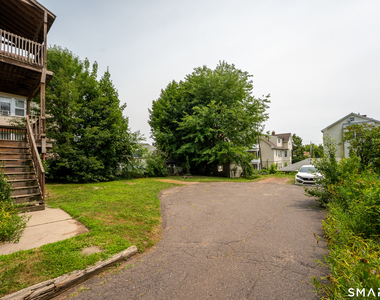 92 Fairfield Avenue - Photo Thumbnail 23