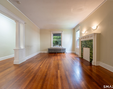 92 Fairfield Avenue - Photo Thumbnail 5