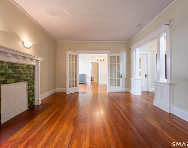 92 Fairfield Avenue - Photo Thumbnail 9
