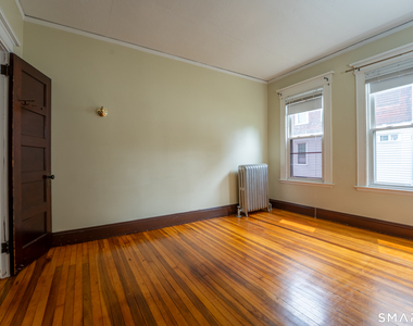 92 Fairfield Avenue - Photo Thumbnail 15