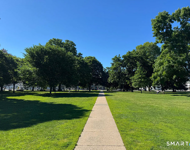 25 Drive Way - Photo Thumbnail 18