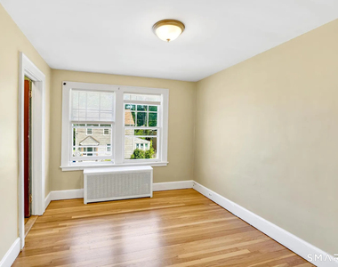 103 Robert Street - Photo Thumbnail 5
