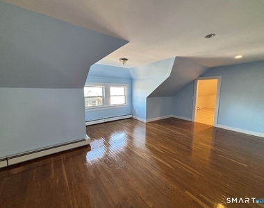 358 Park Avenue - Photo Thumbnail 1