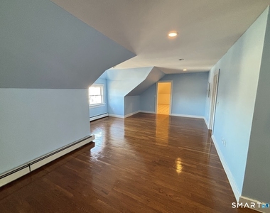 358 Park Avenue - Photo Thumbnail 2