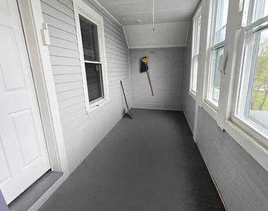652 Watertown Avenue - Photo Thumbnail 9