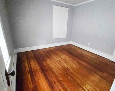 652 Watertown Avenue - Photo Thumbnail 3