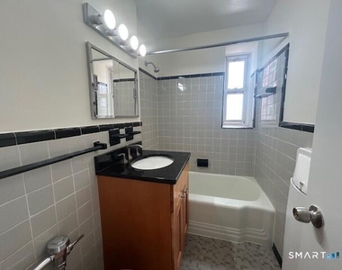 39 Glenbrook Road - Photo Thumbnail 11