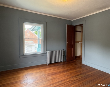 328 Main Street - Photo Thumbnail 9