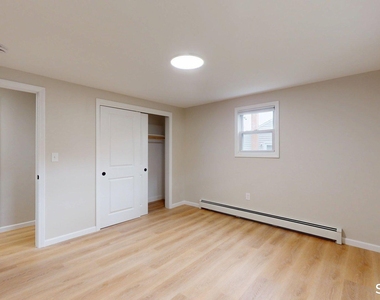 16 Arrow Street - Photo Thumbnail 12