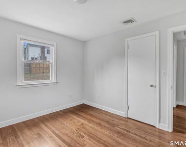 215 Bennett Street - Photo Thumbnail 14